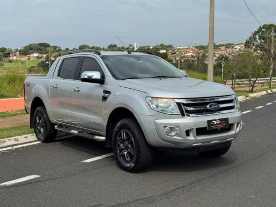 FORD RANGER 3.2 LIMITED 4X4 CD 20V DIESEL 4P AUTOMÁTICO